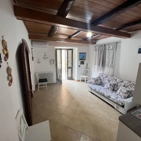 فندق مبيت وإفطار Vico Roma *